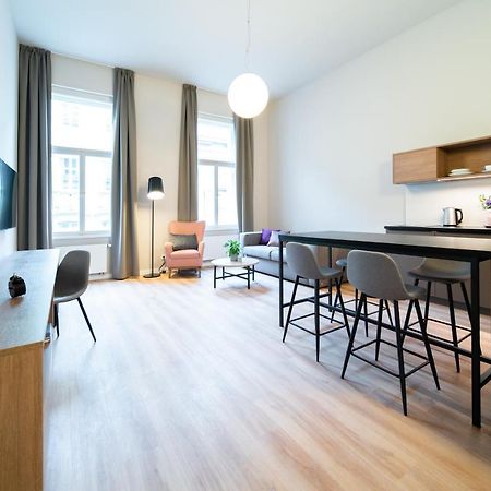 Karl By Zeitraum Aparthotel Prague Ngoại thất bức ảnh