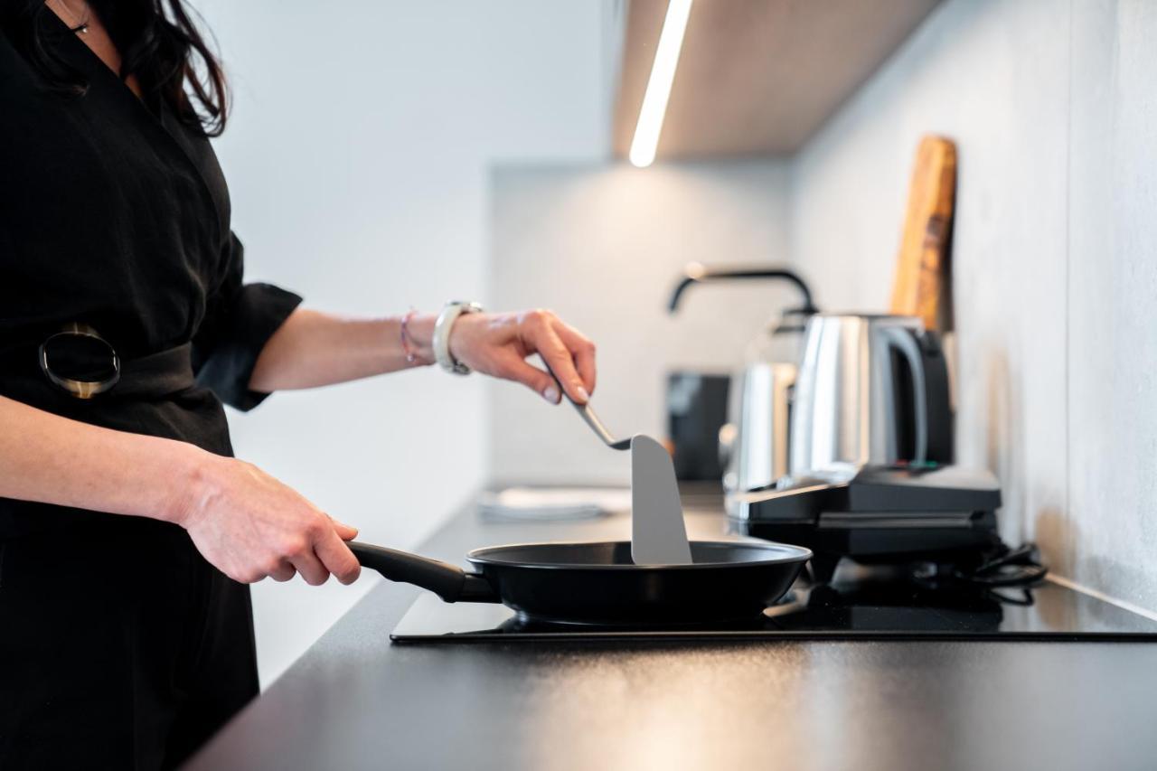 Karl By Zeitraum Aparthotel Prague Ngoại thất bức ảnh