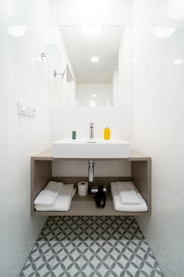 Karl By Zeitraum Aparthotel Prague Ngoại thất bức ảnh